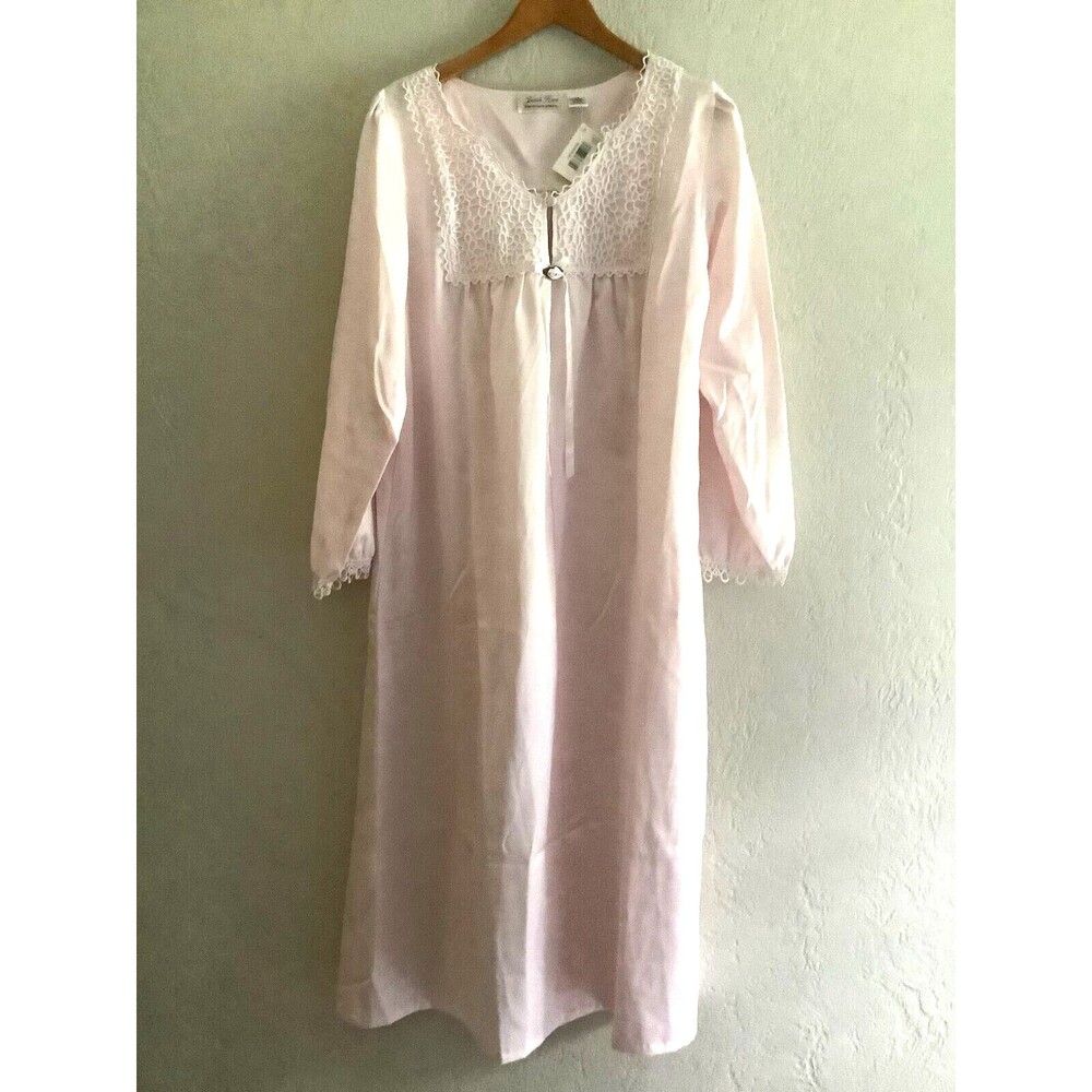 Judith Hart Fine Intimate Apparel Gown Pink Lace Crochet NEW WITH TAGS X-SMALL
